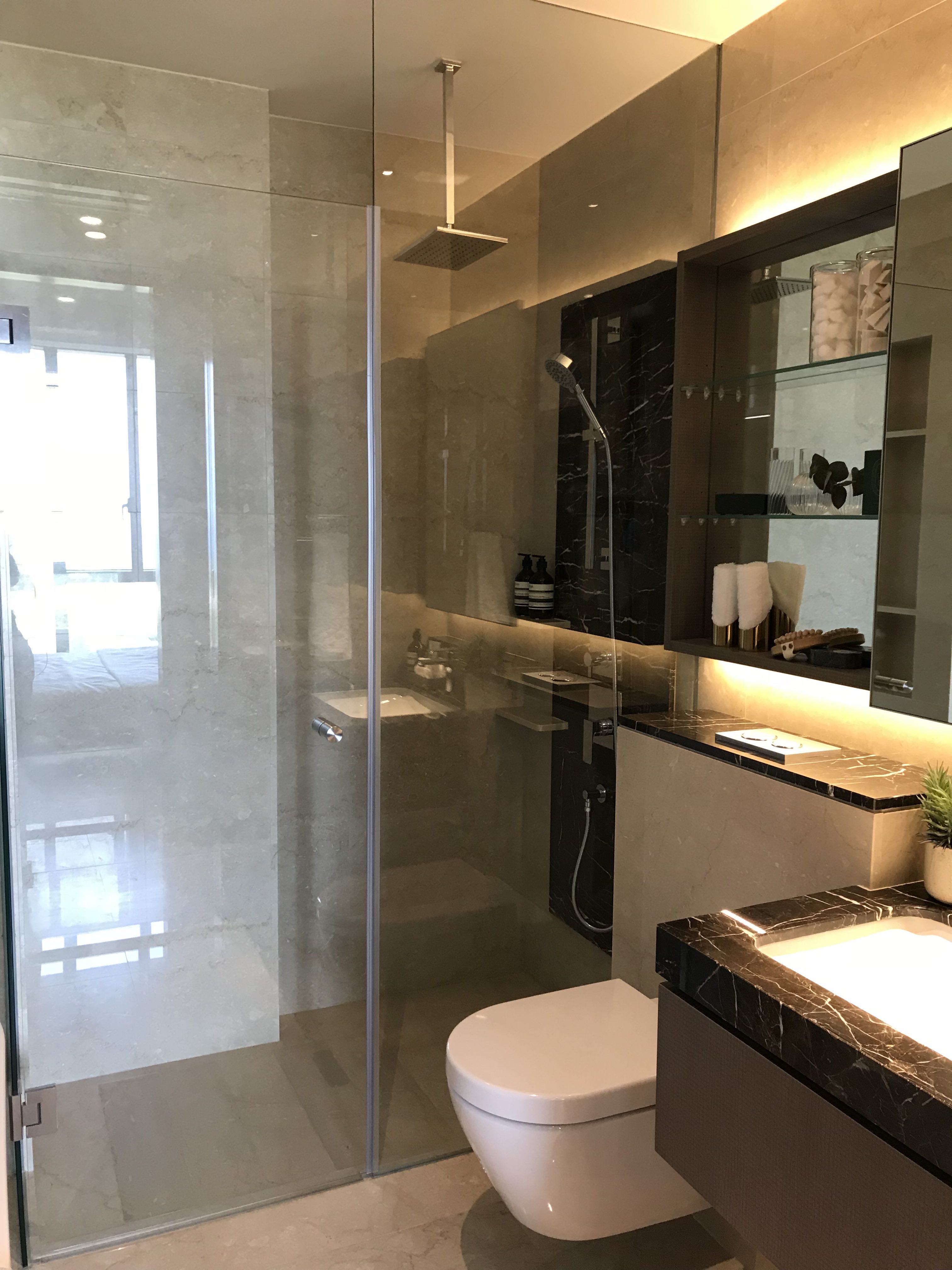 Condominium - Image 8